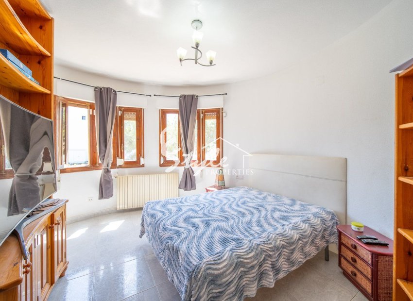 Resale - Villa - Orihuela Costa  - Las Filipinas