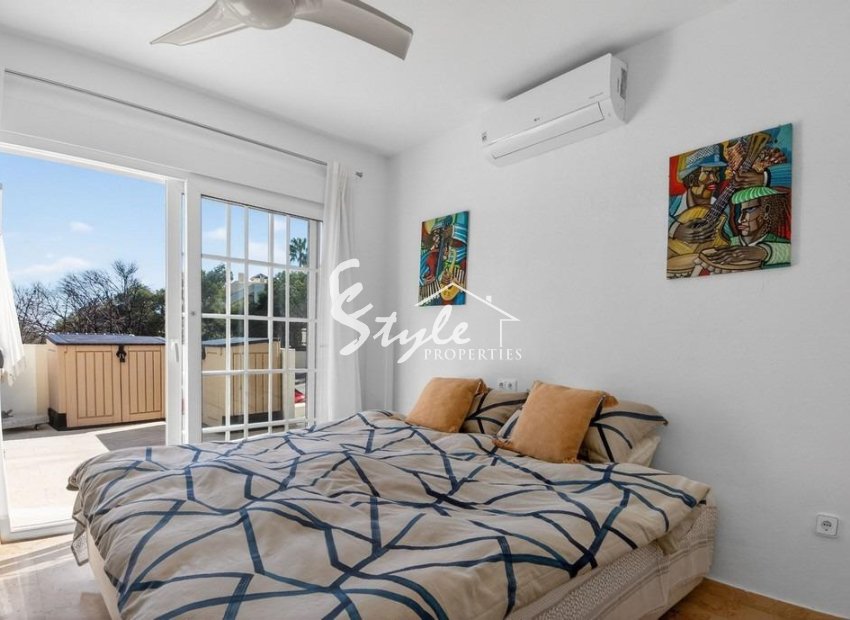 Resale - Villa - Orihuela-Costa - Las Ramblas