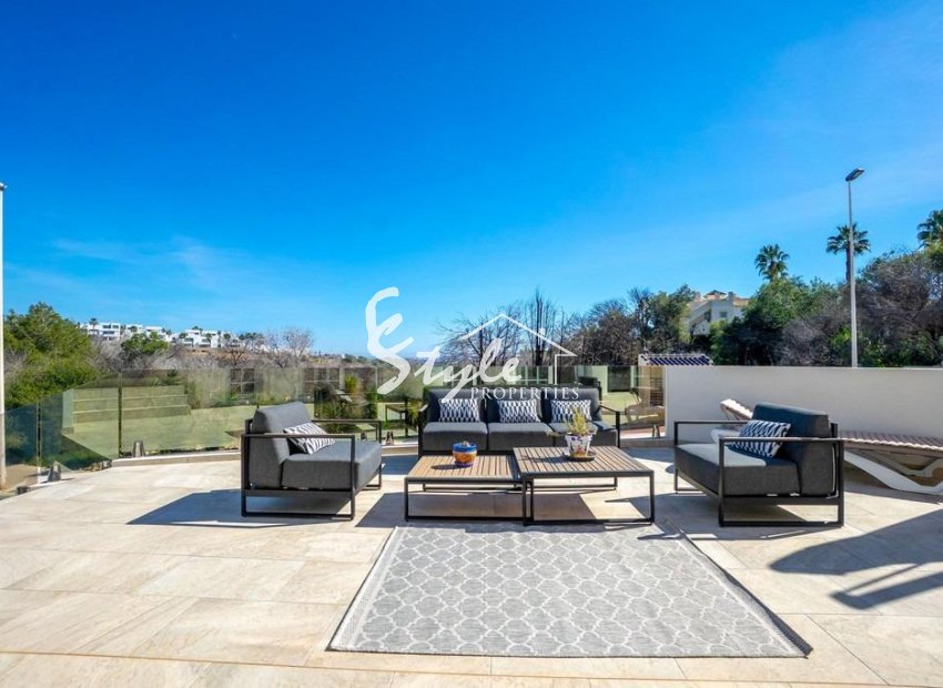 Resale - Villa - Orihuela-Costa - Las Ramblas