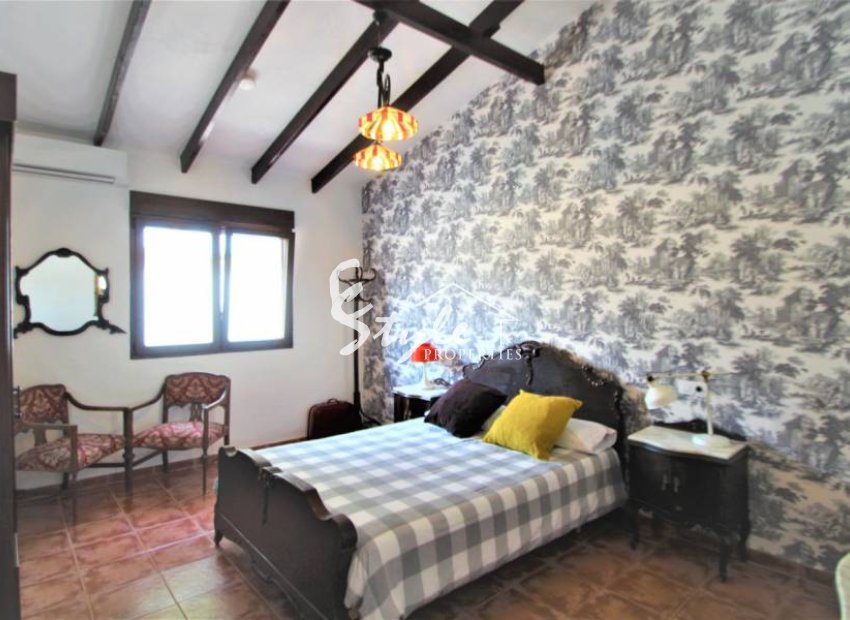 Resale - Villa - Orihuela Costa  - Lomas de Cabo Roig