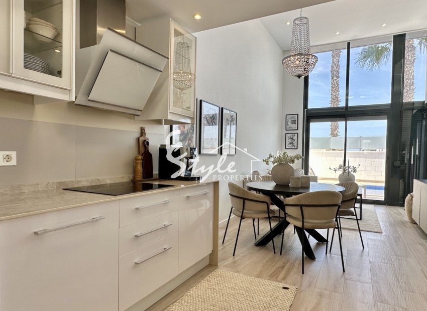 Resale - Villa - Orihuela Costa  - Lomas de Cabo Roig