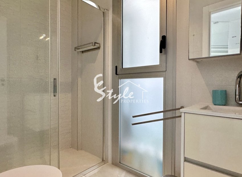 Resale - Villa - Orihuela Costa  - Lomas de Cabo Roig