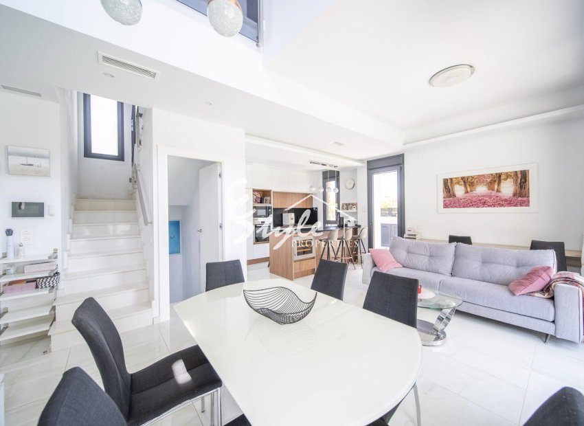 Resale - Villa - Orihuela Costa  - Lomas de Cabo Roig