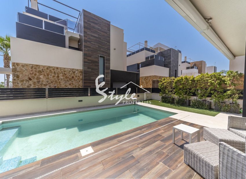 Resale - Villa - Orihuela Costa  - Lomas de Cabo Roig