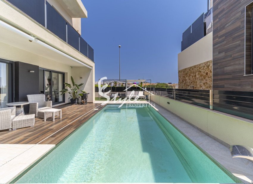 Resale - Villa - Orihuela Costa  - Lomas de Cabo Roig