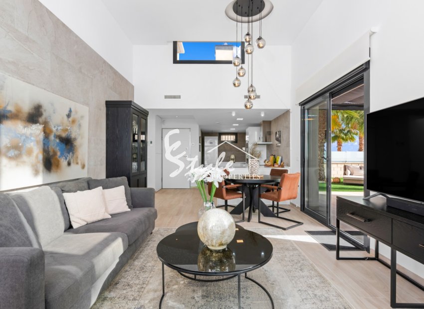 Resale - Villa - Orihuela Costa  - Lomas de Cabo Roig