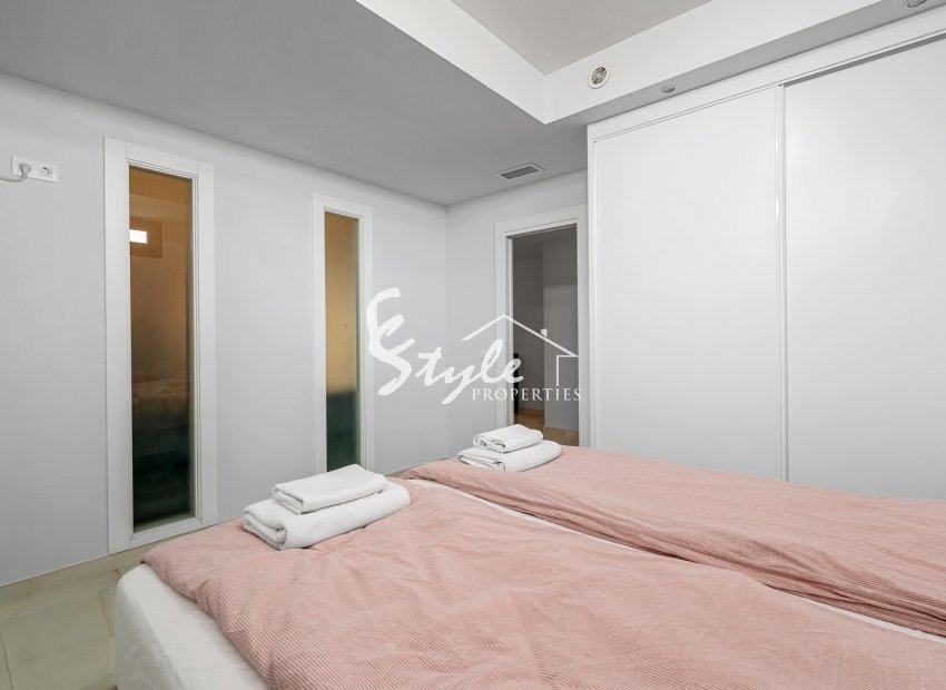 Resale - Villa - Orihuela Costa  - Lomas de Cabo Roig