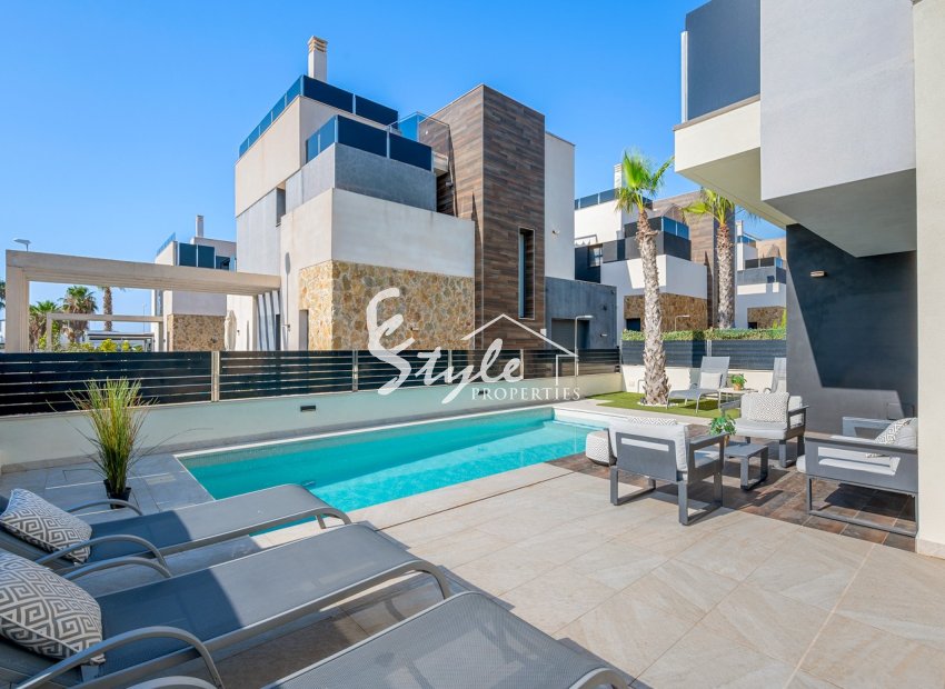 Resale - Villa - Orihuela Costa  - Lomas de Cabo Roig