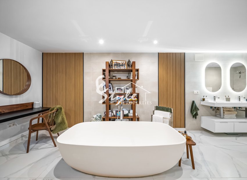 Resale - Villa - Orihuela Costa  - Lomas de Cabo Roig