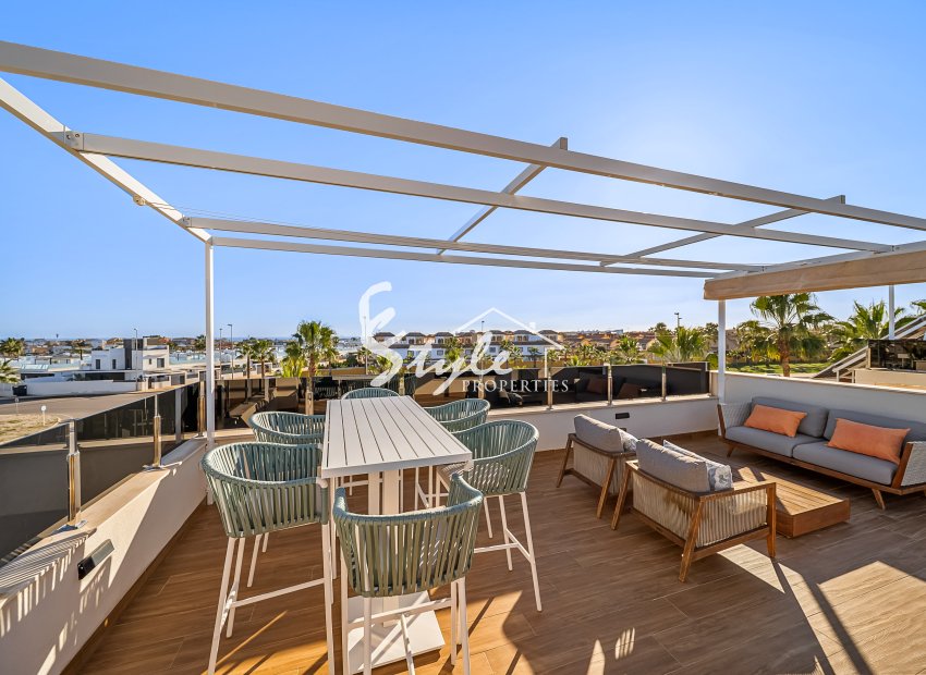 Resale - Villa - Orihuela Costa  - Lomas de Cabo Roig