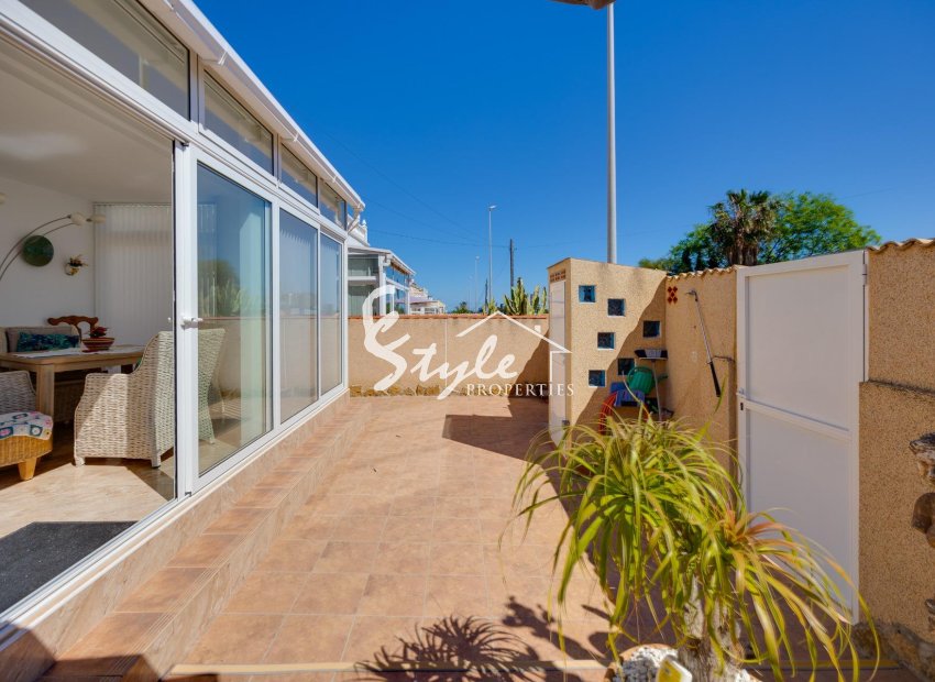 Resale - Villa - Orihuela-Costa - Lomas de Don Juan
