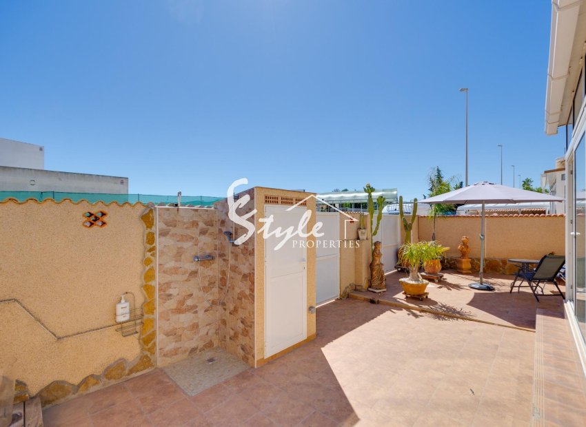 Resale - Villa - Orihuela-Costa - Lomas de Don Juan