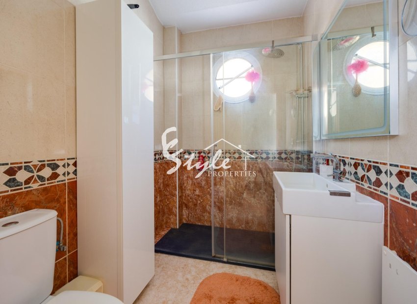 Resale - Villa - Orihuela-Costa - Lomas de Don Juan