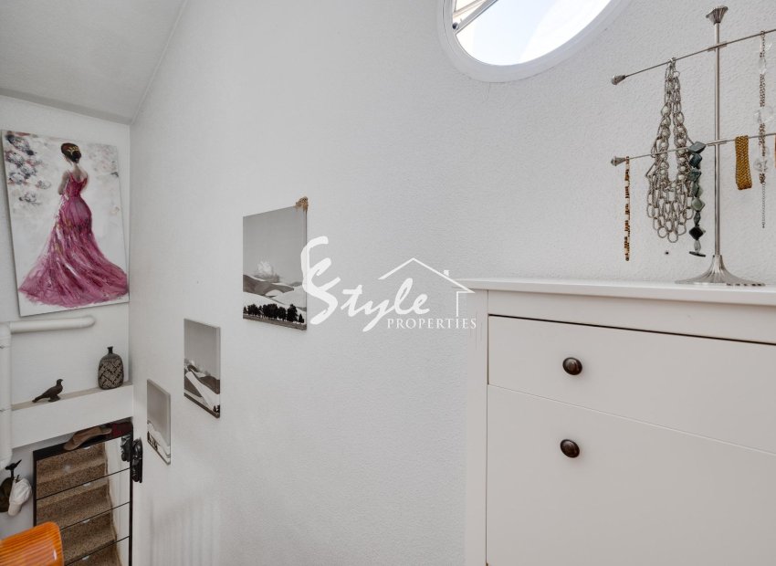 Resale - Villa - Orihuela-Costa - Lomas de Don Juan