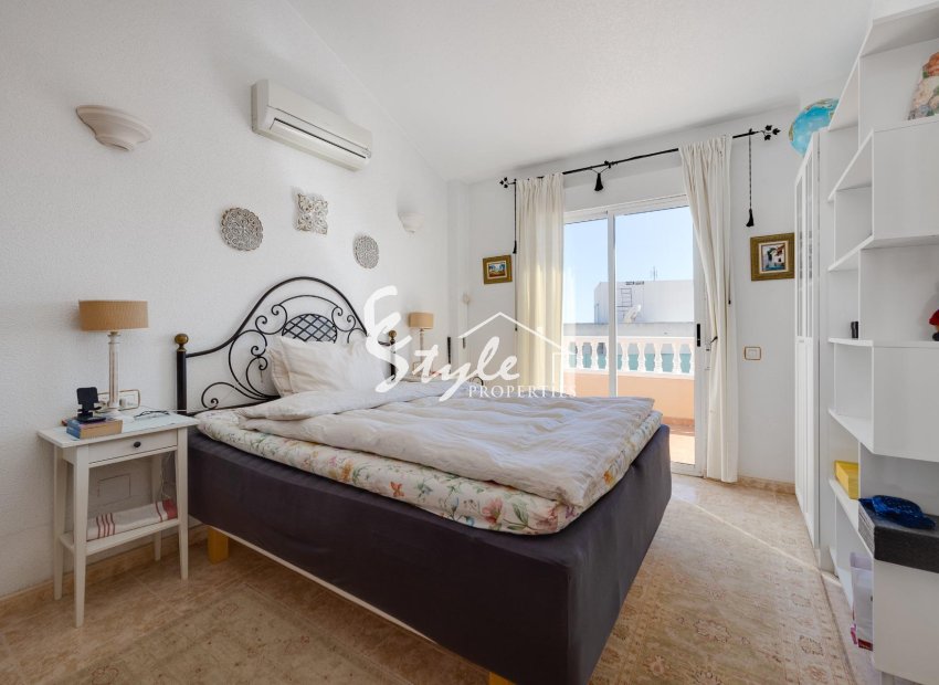 Resale - Villa - Orihuela-Costa - Lomas de Don Juan