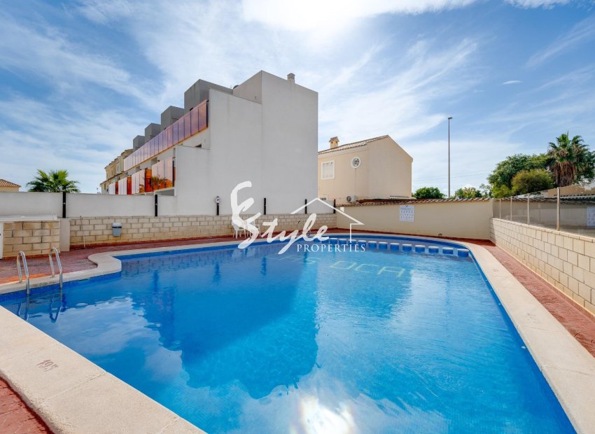 Resale - Villa - Orihuela-Costa - Lomas de Don Juan