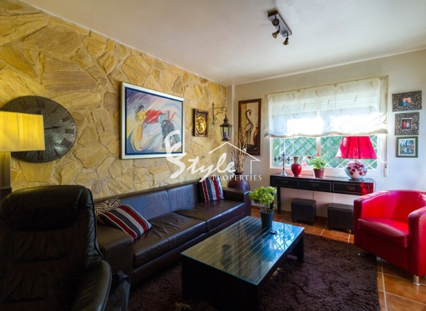 Resale - Villa - Orihuela Costa - Lomas de Don Juan