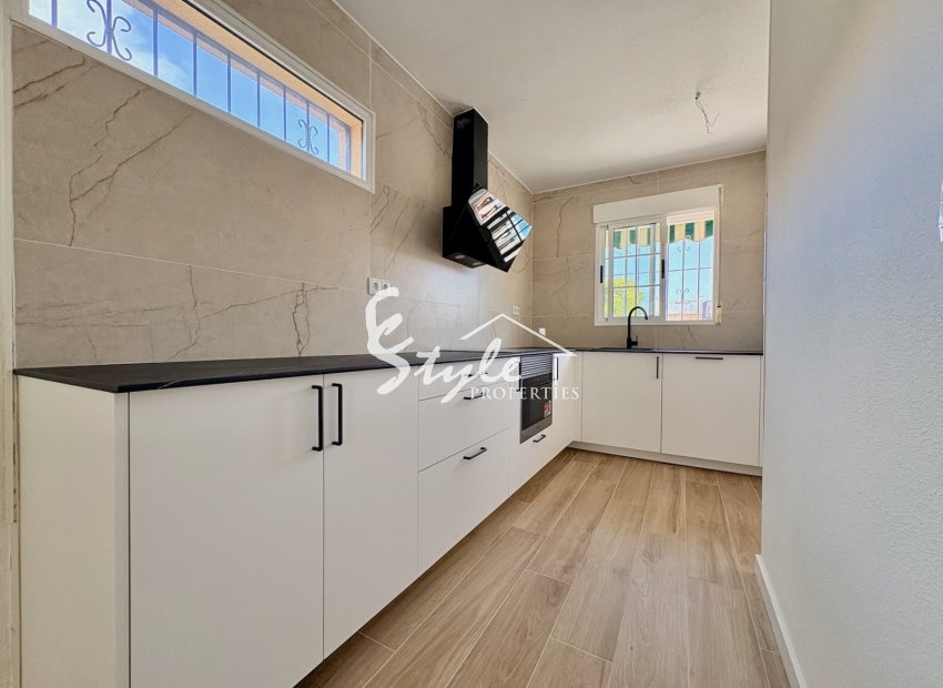 Resale - Villa - Orihuela-Costa - Los Balcones