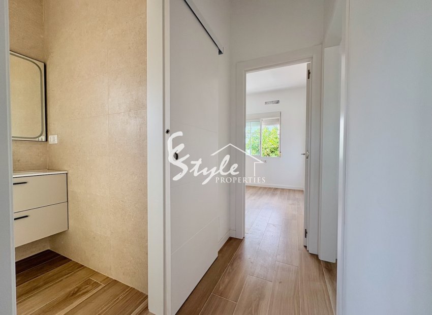 Resale - Villa - Orihuela-Costa - Los Balcones
