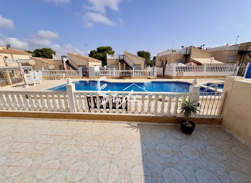 Resale - Villa - Orihuela-Costa - Los Balcones