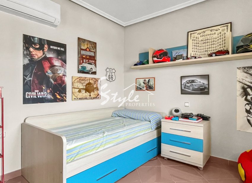 Resale - Villa - Orihuela-Costa - Los Dolses
