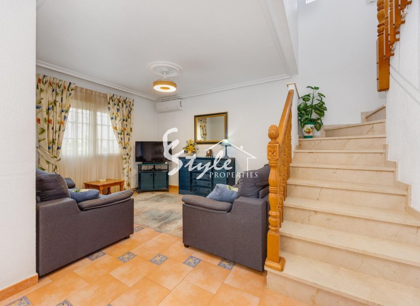 Resale - Villa - Orihuela-Costa - Los Dolses
