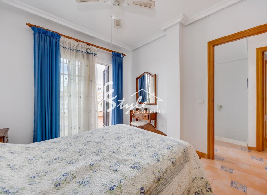 Resale - Villa - Orihuela-Costa - Los Dolses