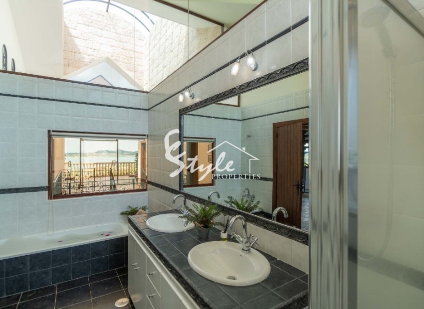 Resale - Villa - Orihuela-Costa - Orihuela Costa