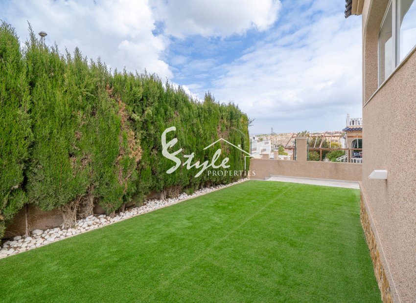 Resale - Villa - Orihuela-Costa - Pau 26