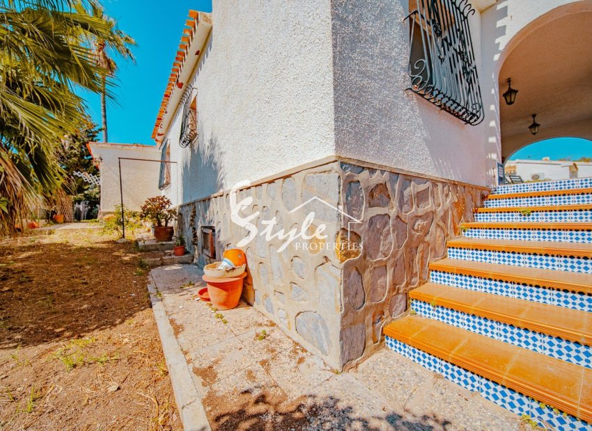 Resale - Villa - Orihuela Costa  - Playa Flamenca