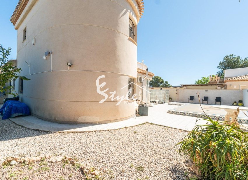 Resale - Villa - Orihuela-Costa - Playa Flamenca