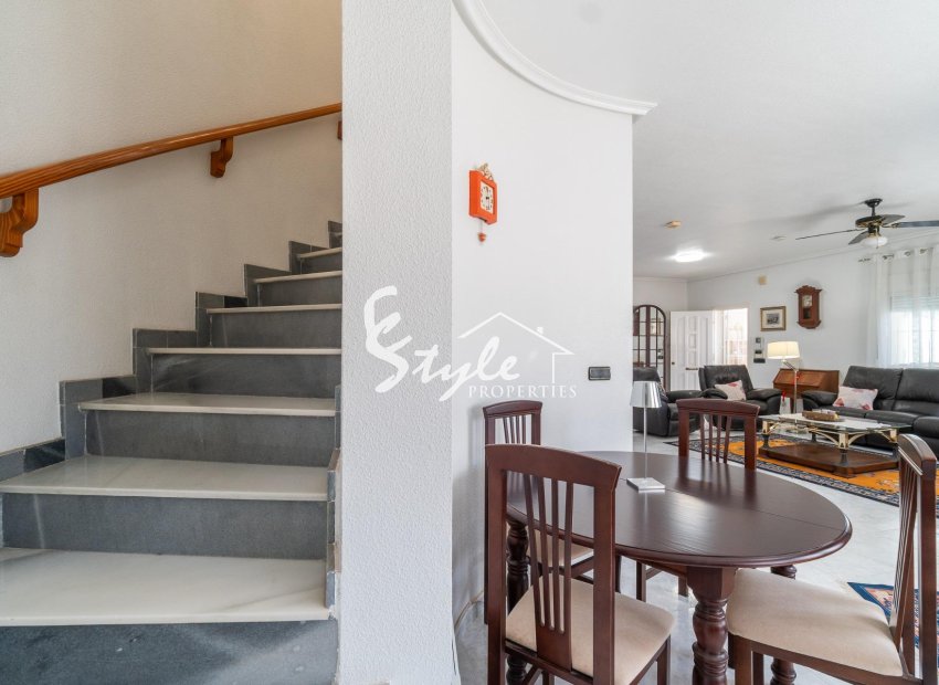 Resale - Villa - Orihuela-Costa - Playa Flamenca