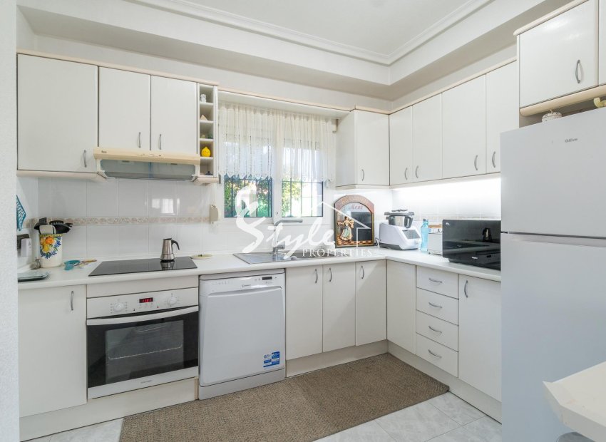 Resale - Villa - Orihuela-Costa - Playa Flamenca