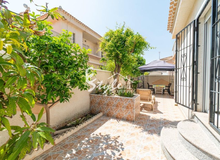 Resale - Villa - Orihuela-Costa - Playa Flamenca