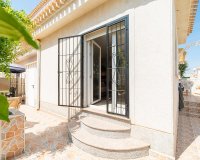 Resale - Villa - Orihuela-Costa - Playa Flamenca
