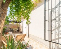 Resale - Villa - Orihuela-Costa - Playa Flamenca