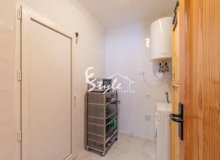Resale - Villa - Orihuela-Costa - Playa Flamenca