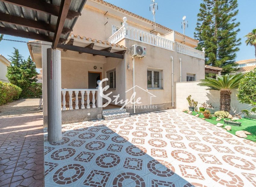 Resale - Villa - Orihuela-Costa - Playa Flamenca