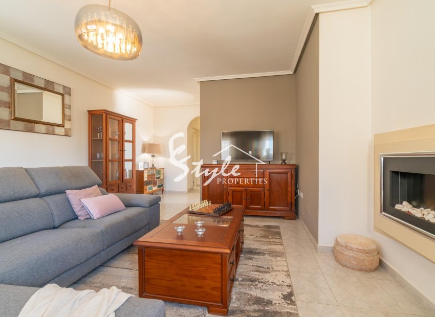 Resale - Villa - Orihuela-Costa - Playa Flamenca