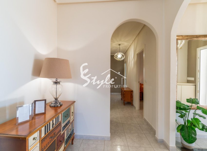 Resale - Villa - Orihuela-Costa - Playa Flamenca