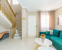 Resale - Villa - Orihuela Costa  - Punta Prima