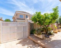 Resale - Villa - Orihuela Costa  - Punta Prima