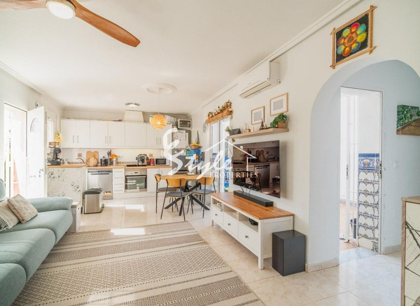 Resale - Villa - Orihuela-Costa - Punta Prima