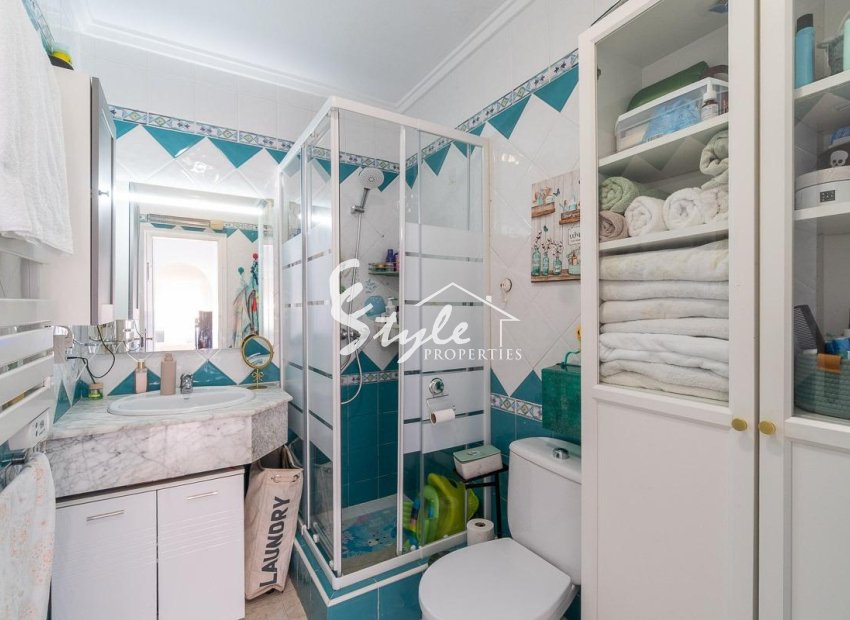 Resale - Villa - Orihuela-Costa - Punta Prima