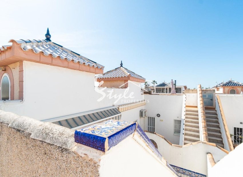 Resale - Villa - Orihuela-Costa - Punta Prima