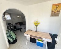 Resale - Villa - Orihuela Costa  - Villamartin