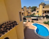 Resale - Villa - Orihuela Costa  - Villamartin