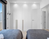 Resale - Villa - Orihuela Costa  - Villamartin