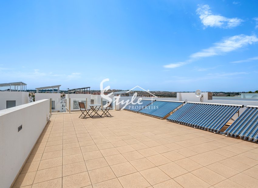 Resale - Villa - Orihuela Costa  - Villamartin