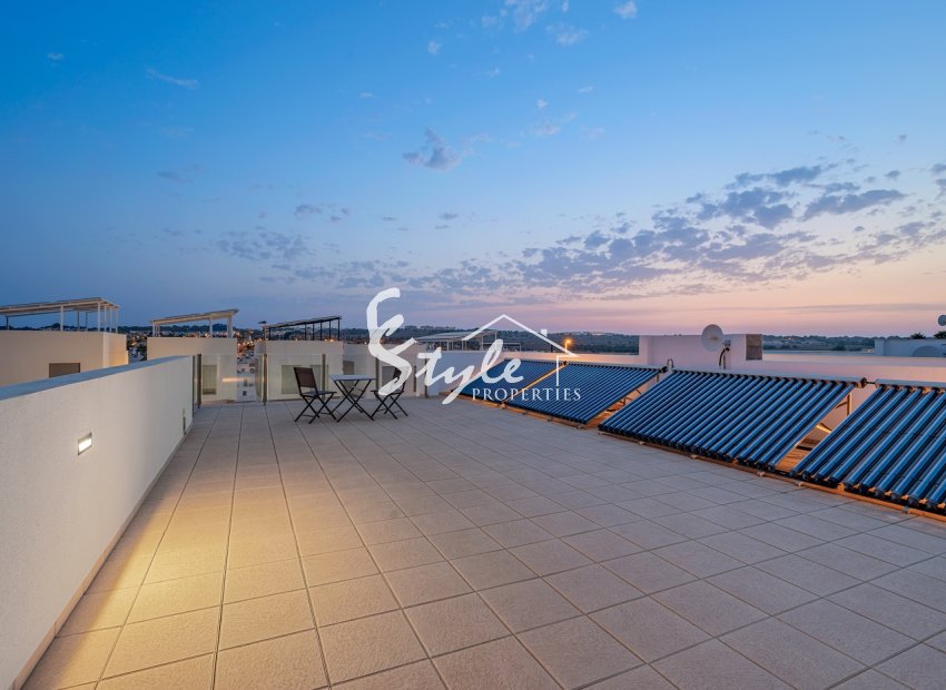 Resale - Villa - Orihuela Costa  - Villamartin